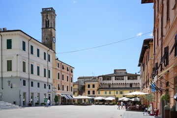 Fototapeta na wymiar Pietrasanta, Tuscany. View of the main square and Cathedral, the church of San Martino, Italy