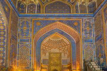 Fototapeta na wymiar Tilya Kori Madrasa, Samarkand, Uzbekistan
