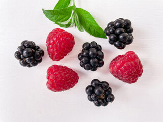 blackberry and raspberry and mint 