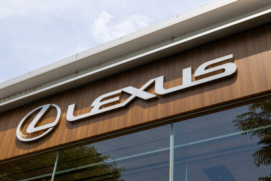 レクサス さいたま新都心