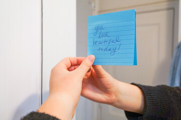 motivational quot post it