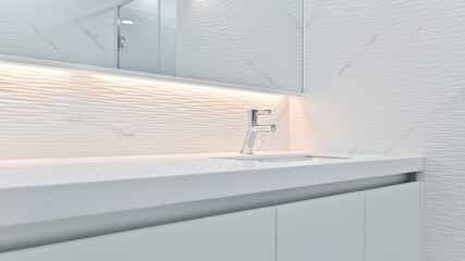 A luxurious and elegant bathroom with only white materials