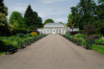 Botanical gardens pathway to Centre Dome