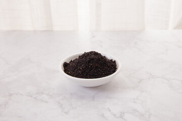 Health preserving tea made from traditional Chinese medicine