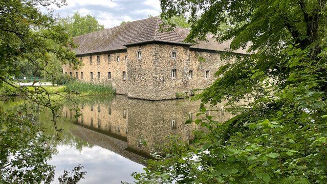 Wasserburg Haus Graven in Langenfeld, Rhineland, Germany