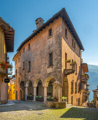 Fototapeta na wymiar Old house in the historic old town of Cannobio, Piedmont, Italy - Lago Maggiore, Verbania, Piemont, Italy
