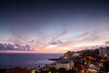 Fototapeta na wymiar sunset skyline of Funchal