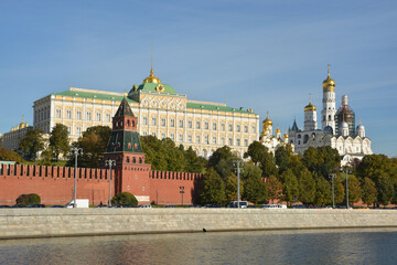 Obraz premium The Moscow Kremlin from the embankment.
