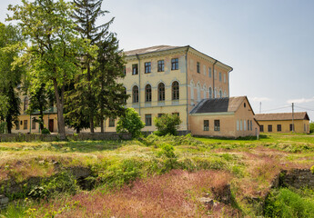 Fototapeta na wymiar Old architecture in Kamianets-Podilskyi, Ukraine.