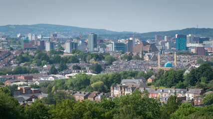 Fototapeta premium Sunny Sheffield view from Meersbrook Park