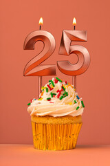 Candle number 25 - Cake birthday in coral fusion background