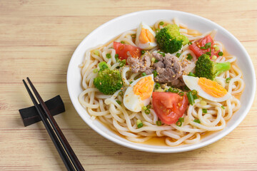 夏の味覚　冷やしうどん
