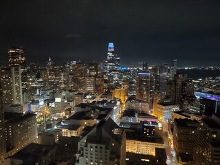 Fototapeta na wymiar San Francisco at Night