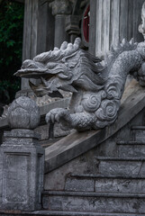 chinese dragon statue