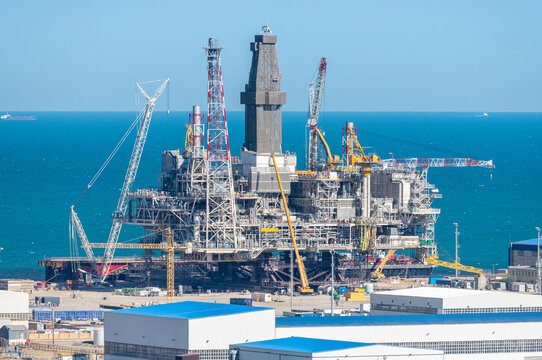 Drilling platform in Baku, Azerbaijan.