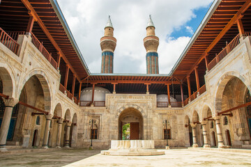 Fototapeta na wymiar Sivas, Turkiye- June 19 2023: Gok madrasah, also known as double minaret madrasah, Sivas Türkiye.