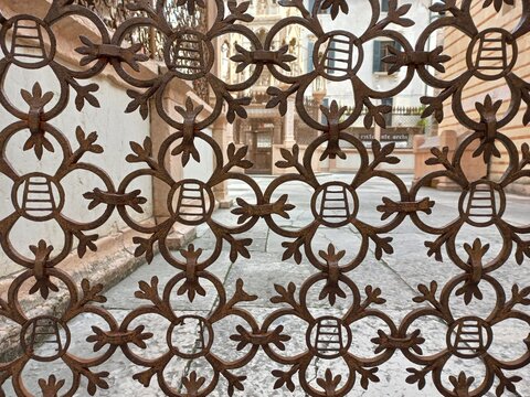 stemma degli Scaligeri, arche scaligere, Verona, Veneto, Italia