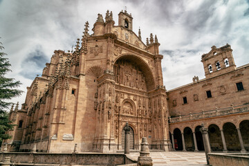 Fototapeta na wymiar old cathedral of salamanca in spain