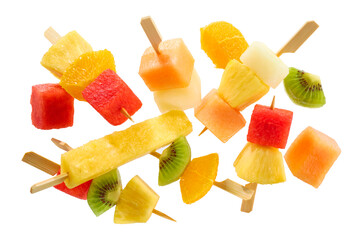 Verschiedene Fruechte am Spiess