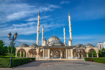 Fototapeta na wymiar View of the Heart of Chechnya Mosque. Grozny, Chechen republic