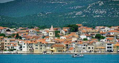 Obraz premium church in dalmatian village in croatia