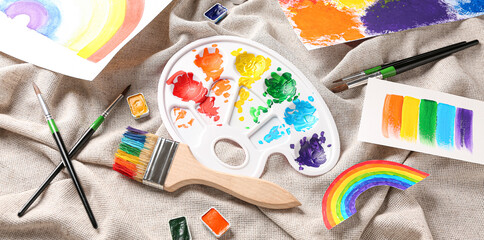 Obraz premium Different artist's supplies on cloth