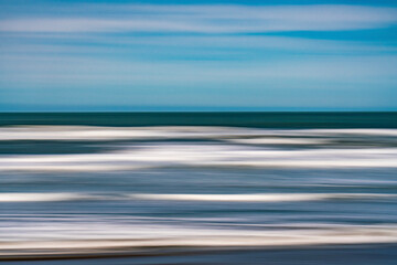Dreamy blurred lines of ocean and sky great for background or wallpaper