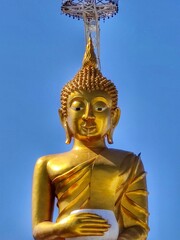 Obraz premium golden buddha statue