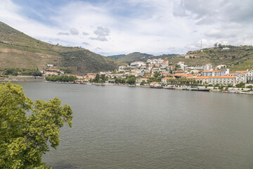 Fototapeta na wymiar Vista do Vale do Douro em Pinhão Portugal
