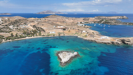 Naklejka premium Aerial drone photo of paradise beach of Tsigouri and heart shaped small islet of Plaka, Schoinousa, Small Cyclades, Greece