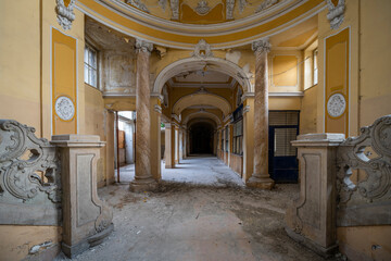 Exploring the Historic Abandoned Red Cinema and Abandoned Red Theatre in Miskolc, HungaryJourney...