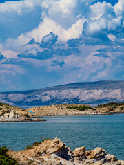 Küstenlandschaft der Insel Ran in Kroatien