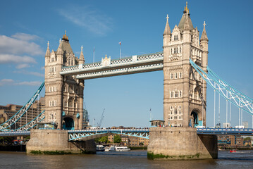 Fototapeta na wymiar London's Tower Bridge Bathed in Sunshine