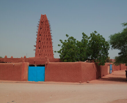Exterior view to Grand mosque of Agadez in Niger