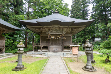 Fototapeta premium 出羽三山神社「蜂子社」 in 山形県鶴岡市