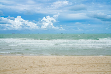 Sang Chan Beach is a beachfront resort in Rayong Province, Thailand. Use this picture as your desktop background.