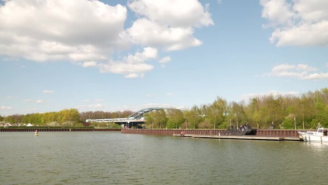 Stilleben in einen Kanal
