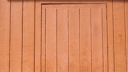 Puerta de listones de madera