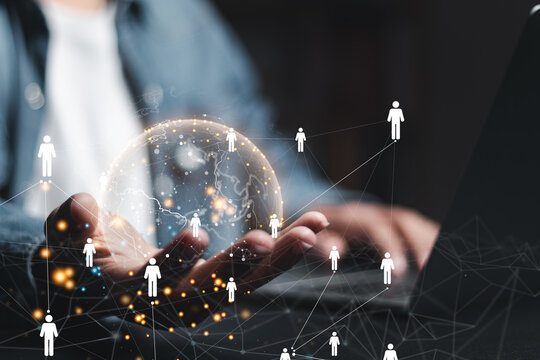 Human resource (HR) network structure, Business concepts and communication technology, management and recruitment, social network.