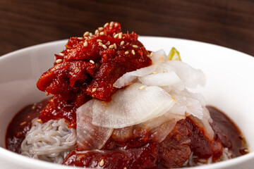 Seasoned naengmyeon with semi-dry seasoned Alaska pollock