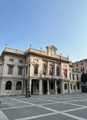 Fototapeta na wymiar palazzo municipale Savona