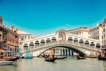 Fototapeta na wymiar Famous Rialto Bridge over the Grand Canal in Venice, Italy