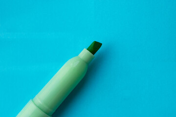 green marker seen up close