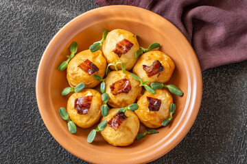Potato parmesan balls