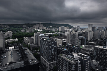Fototapeta premium Montreal rooftop view of the downtown