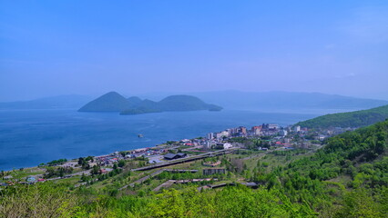 Obraz premium 洞爺湖温泉と洞爺湖2