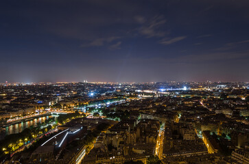 Obraz premium Aerial night view of Paris, France