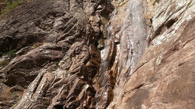 Cachoeira rabo de cavalo na cidade de Concei&ccedil;&atilde;o do Mato Dentro, Estado de Minas Gerais, Brasil