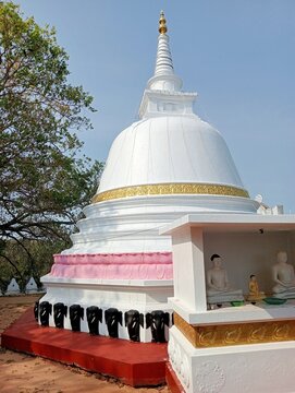Gokanna Rajamaha Viharaya, Trincomalee 