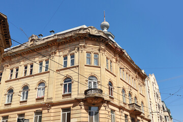Fototapeta na wymiar Historical vintage house in downtown of Lviv, Ukraine
